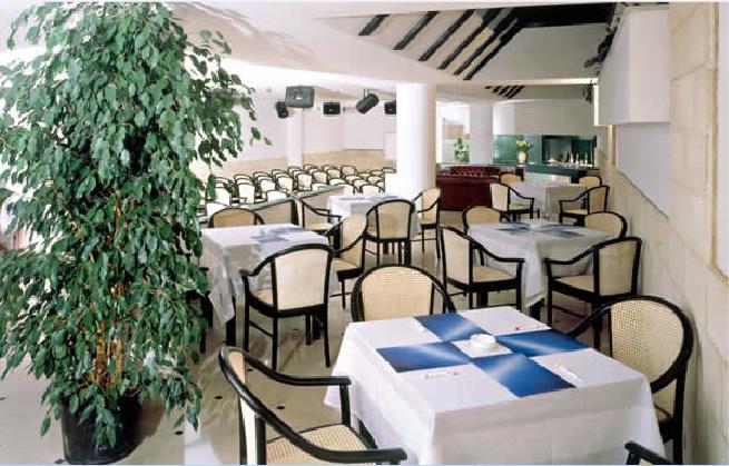 Hyencos Hotel Calos 토레 산 지오반니 우겐토 레스토랑 사진